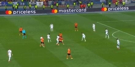 电竞世界杯-【欧冠】维尼修斯2射1传 皇马客场5比0矿工登上榜首