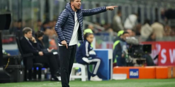 ewc电竞世界杯-重召磁卡，释放磁卡，盛赞磁卡！纳格尔斯曼救人救己